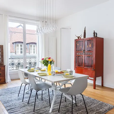 Tresor Du Marais Elegant De 110m2